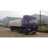 東風(fēng)小三軸14-15噸化工液體運(yùn)輸車